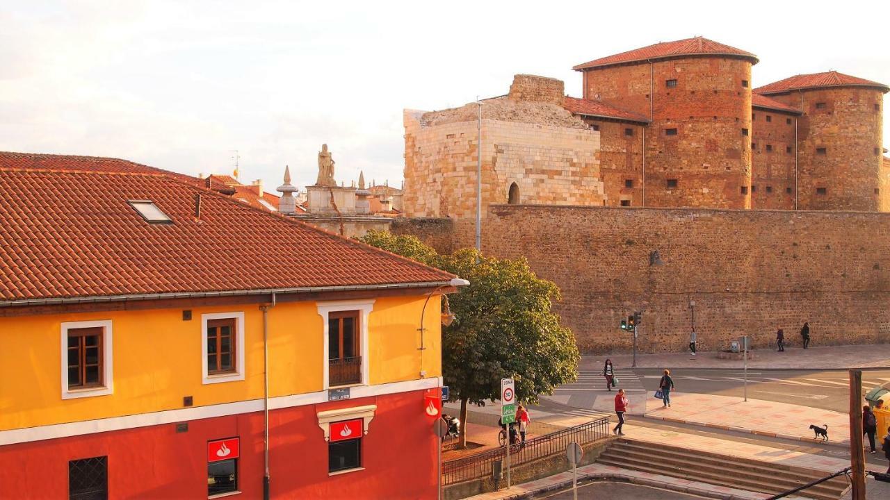 Housingleon - Muralla Exteriör bild